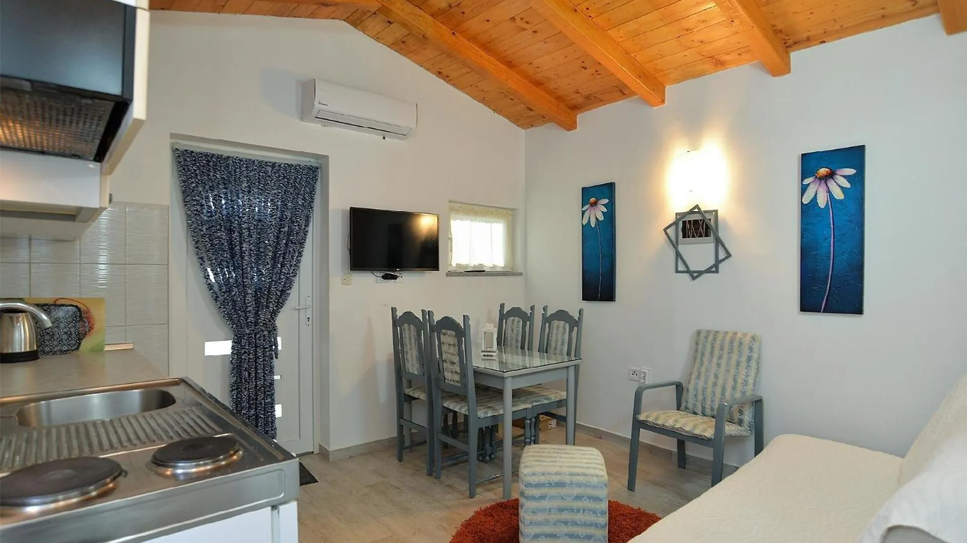 Ferienwohnung Fuer 4 Personen Ca 26 Qm In Pomer, Istrien Istrische Riviera Apartment
